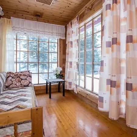 Kalliorannan Lomapirtti Chalet *
